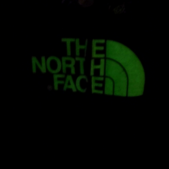 The North Face Glow in The Dark Logo Galaxy Hoodie Sweatshirt Black Youth Sz L - Picture 15 of 17
